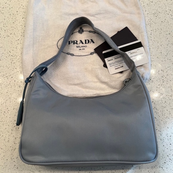 Prada Re-edition 2000 Astrale Nylon Mini Bag - Picture 3 of 13